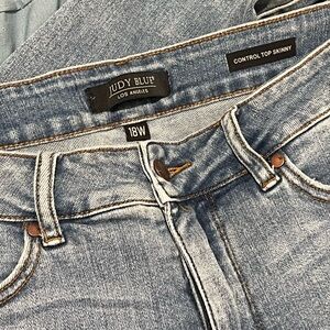 Judy Blue Women's Blue Jeans